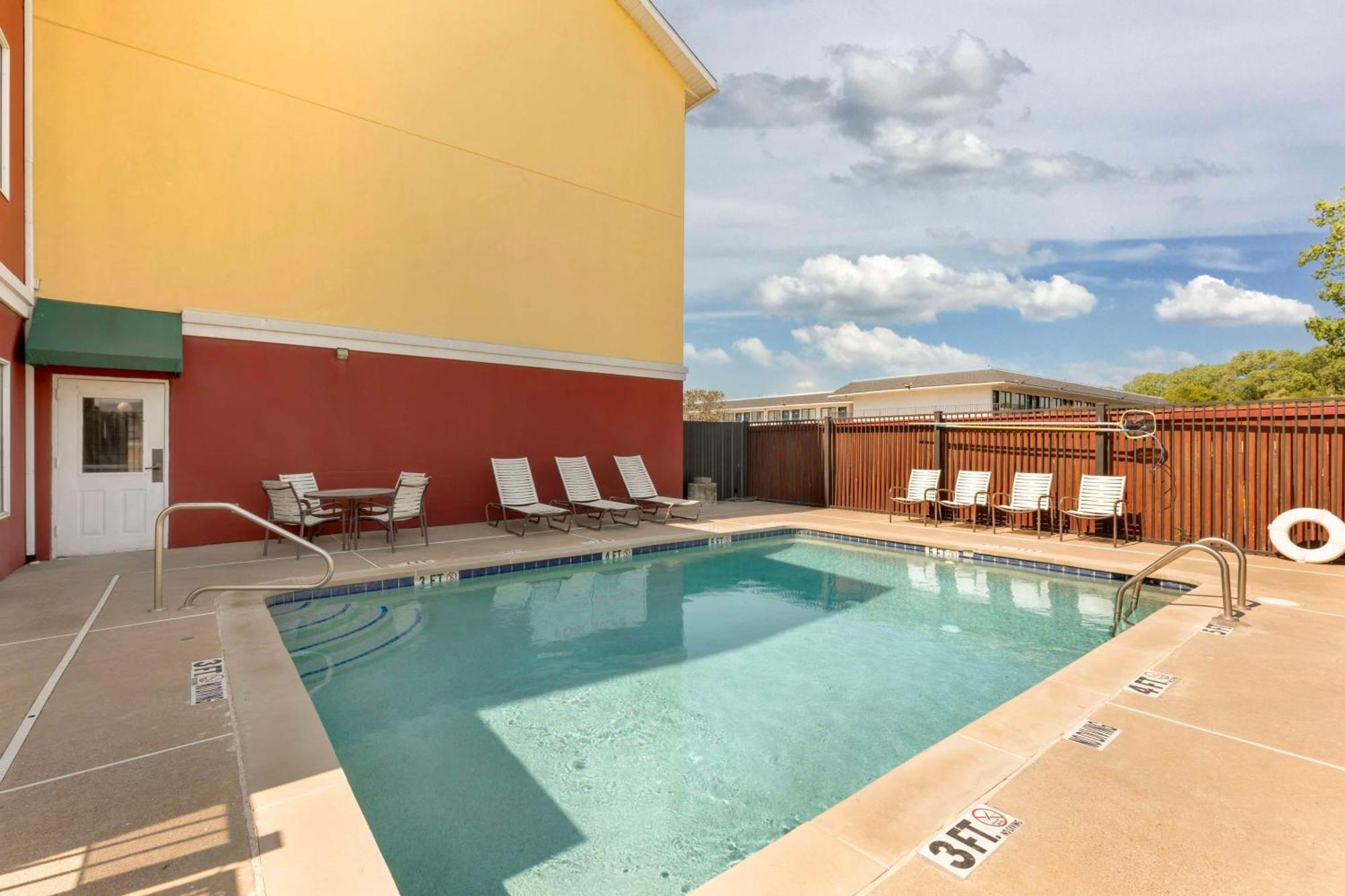 Best Western Plus Waco North Exterior foto